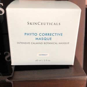 Photo corrective mask
